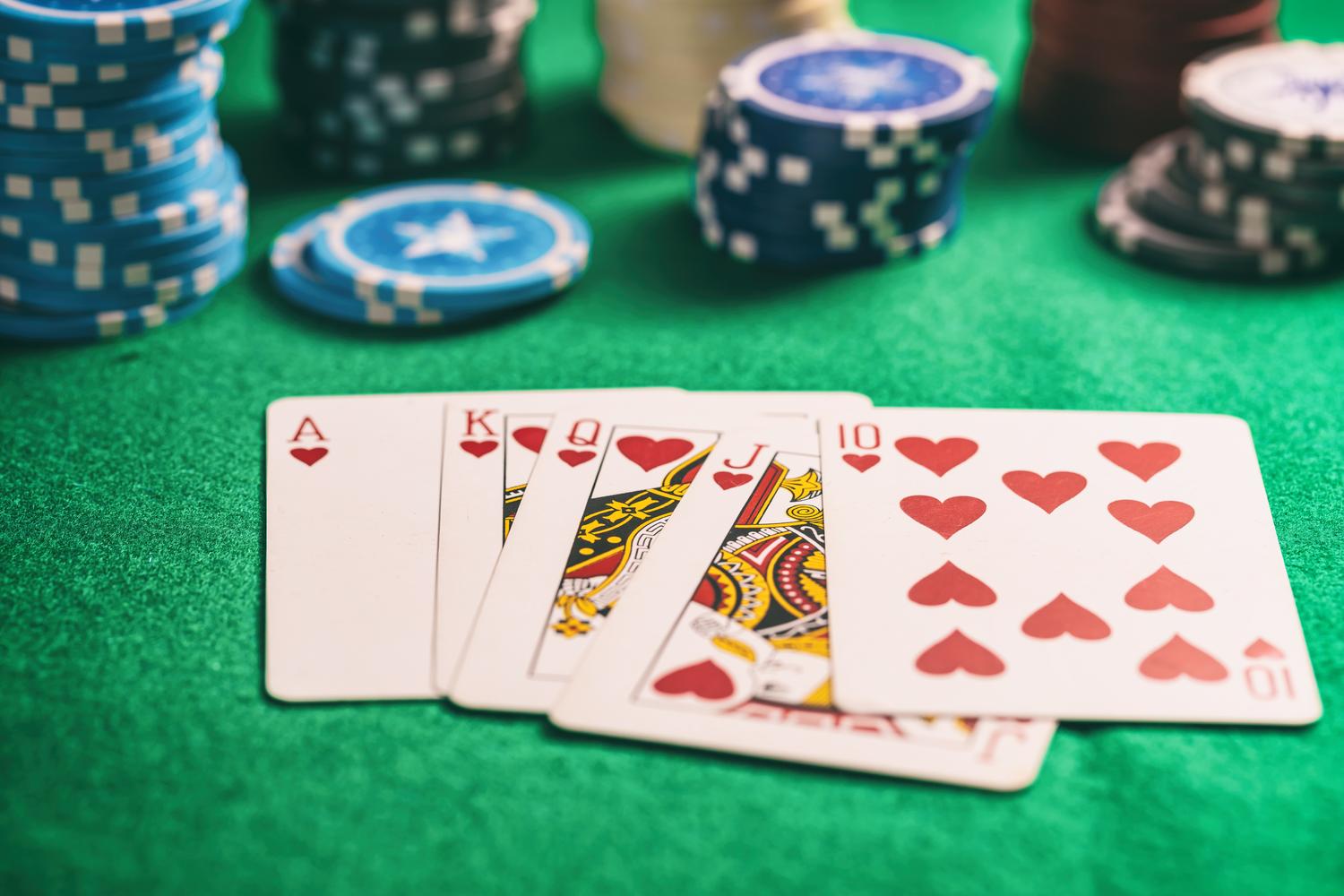 Лучшие сайты для игры в Short Deck Hold’em в 2025 году